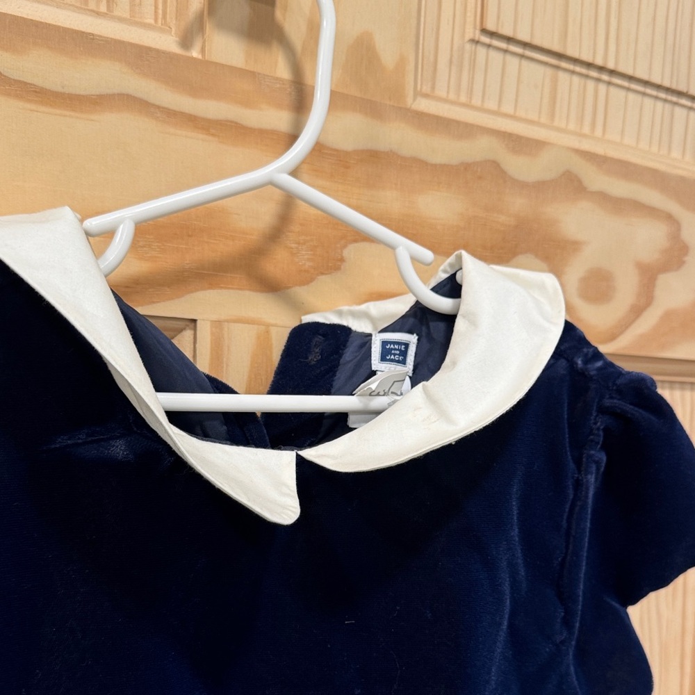 Janie and jack velvet shift Navy Dress with Collar - Picture 2 of 9